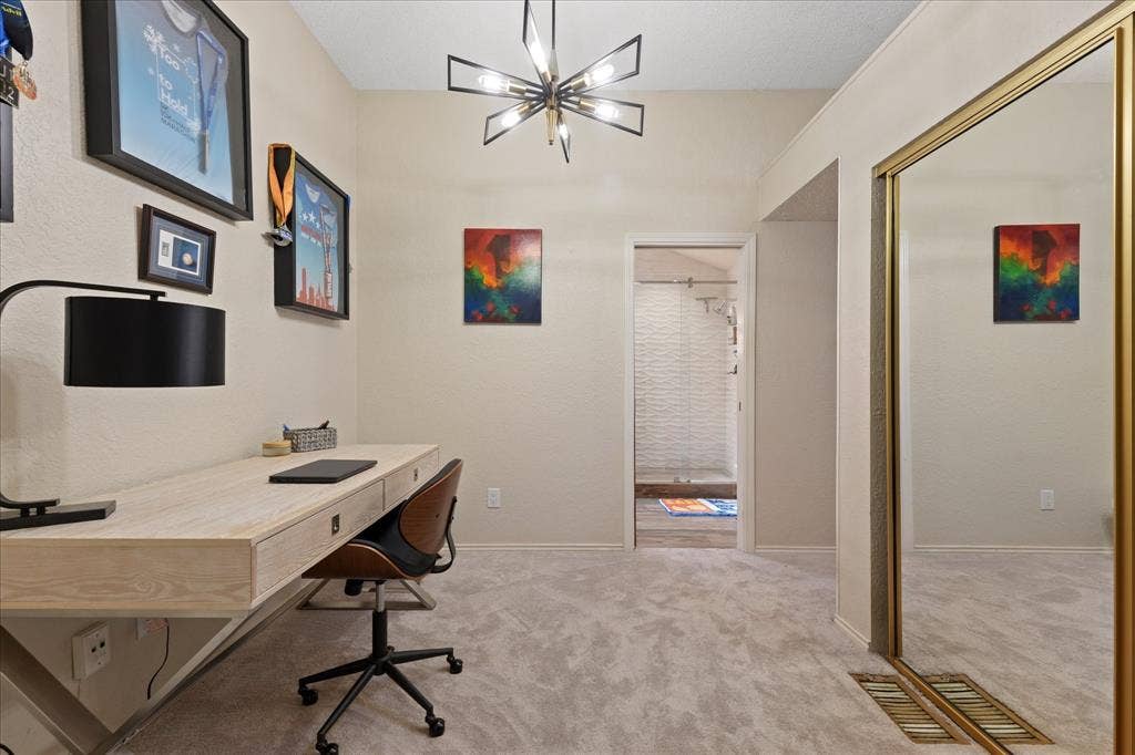18040 Midway Road, #225, Dallas, TX 75287 Leads to the Master Bedroom