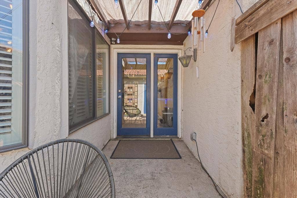 18040 Midway Road, #225, Dallas, TX 75287 Backyard Patio