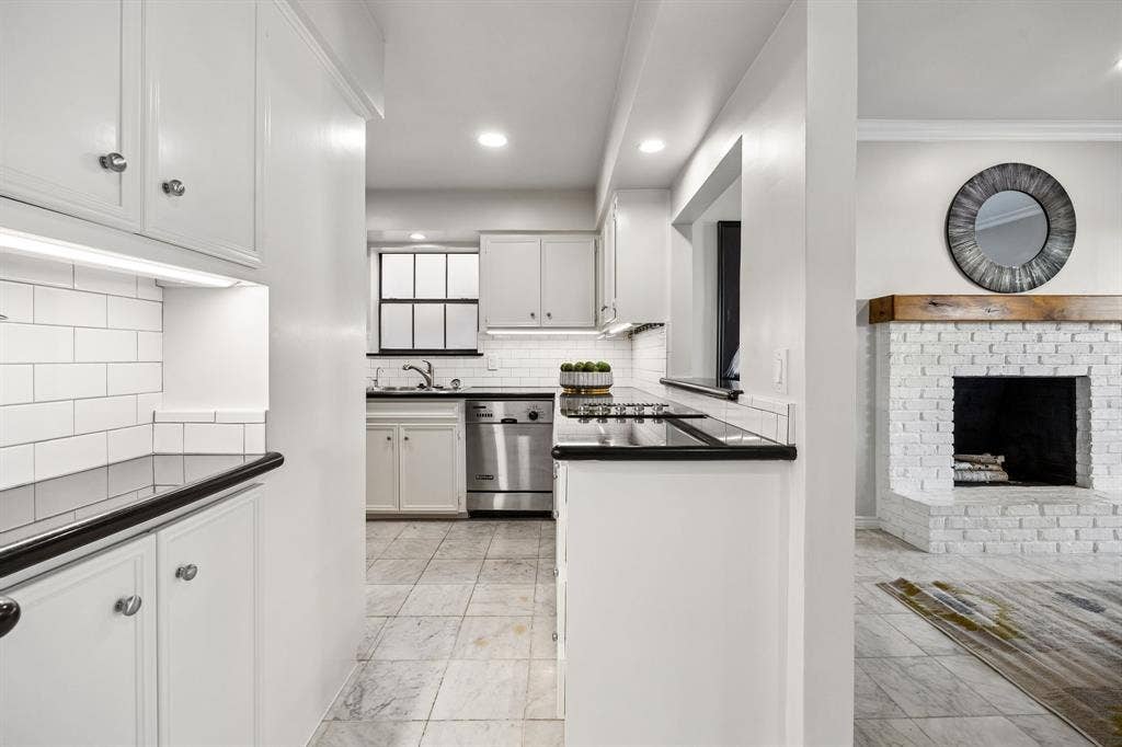 3434 Granada Avenue, University Park, TX 75205 3434 Granada Avenue, University Park, TX 75205