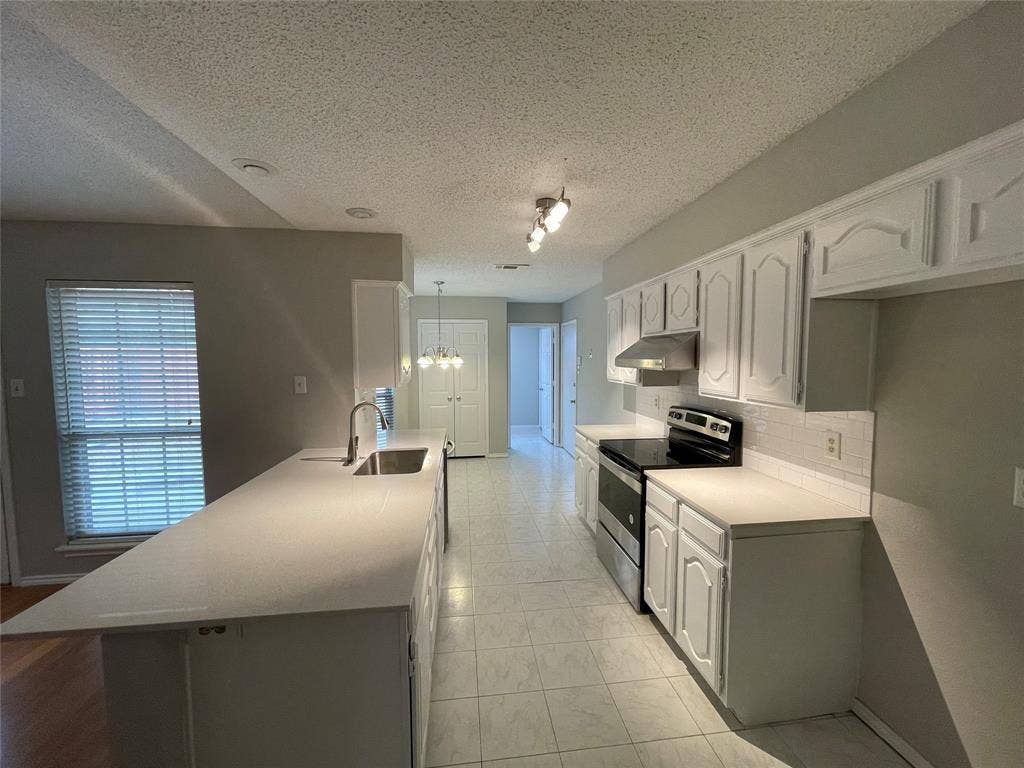 6708 Wesson Drive, Plano, TX 75023 6708 Wesson Drive, Plano, TX 75023