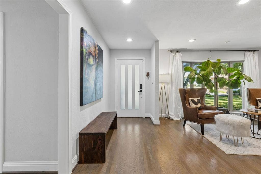 11919 Brookmeadow Lane, Dallas, TX 75218