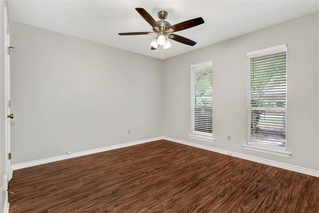 136 Shady Brook Drive, DeSoto, TX 75115 136 Shady Brook Drive, DeSoto, TX 75115