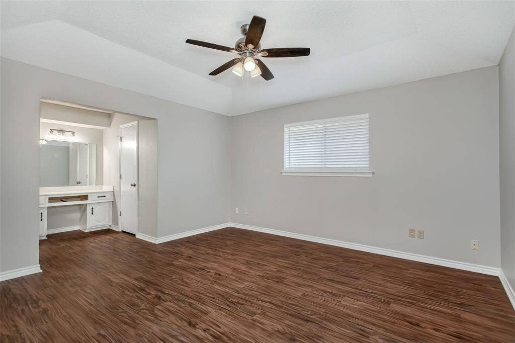 136 Shady Brook Drive, DeSoto, TX 75115 136 Shady Brook Drive, DeSoto, TX 75115