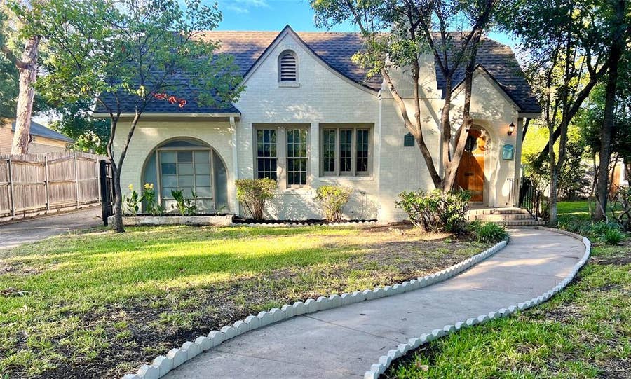 Property photo for 2003 Elizabeth Drive, Brownwood, TX
