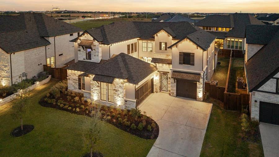 Property photo for 2421 Heathrow Lane, Prosper, TX