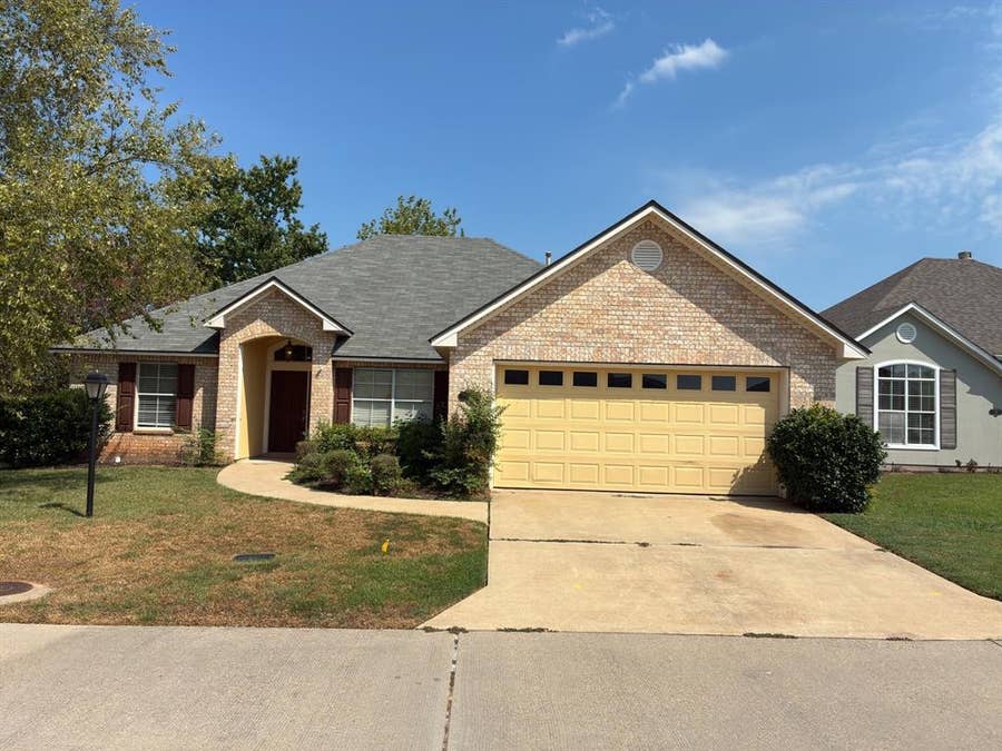 Property photo for 102 Palladium Lane, Shreveport, LA