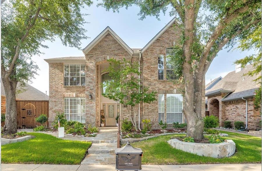 Property photo for 1944 Vantage Drive, Plano, TX