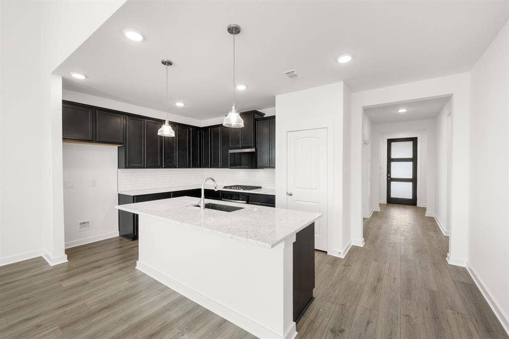 3533 Fathia Lane, Fort Worth, TX 76179 13_6937 Freight Train- Kitchen-1