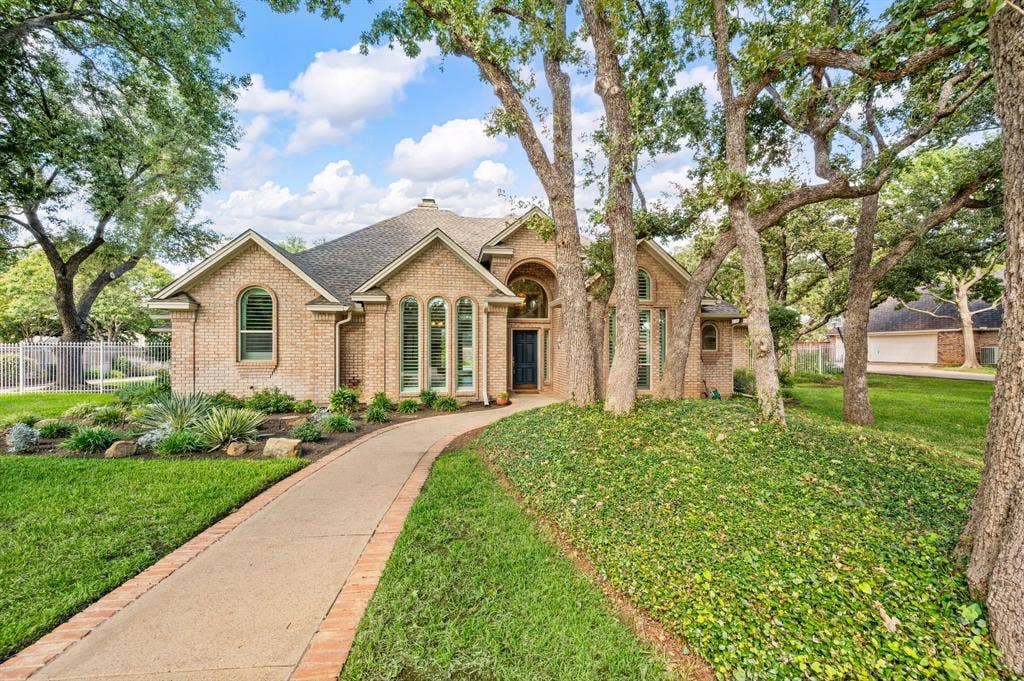 2504 Highland Meadow Drive, Colleyville, TX 76034 2504 Highland Meadow Drive, Colleyville, TX 76034