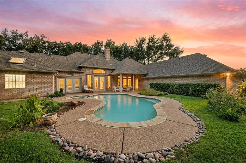 2504 Highland Meadow Drive, Colleyville, TX 76034 2504 Highland Meadow Drive, Colleyville, TX 76034