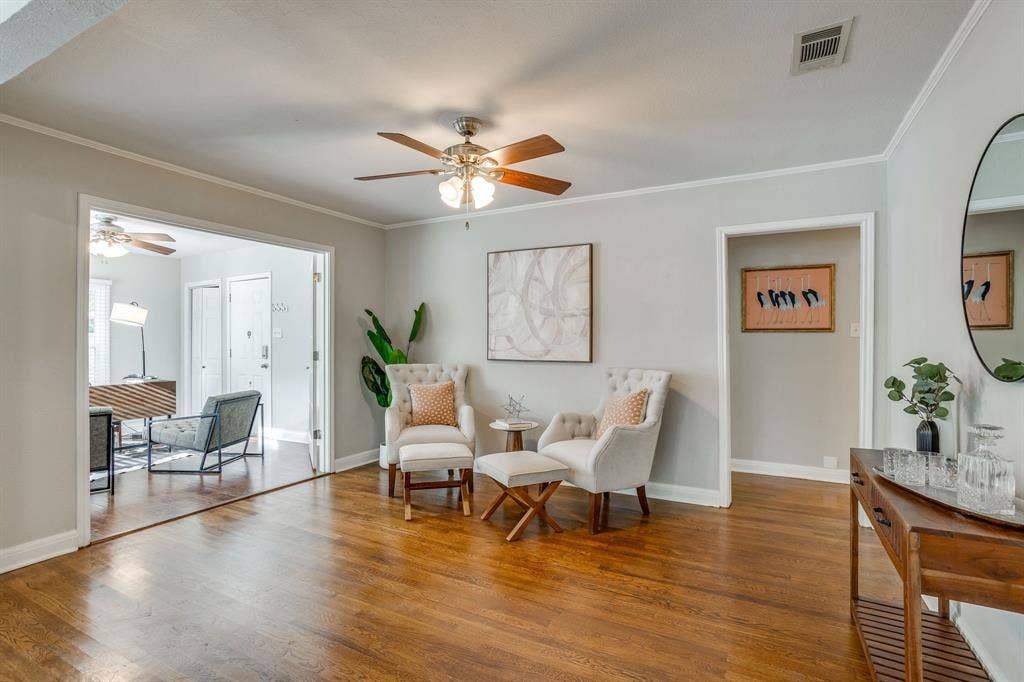 303 Harbin Avenue, Waxahachie, TX 75165