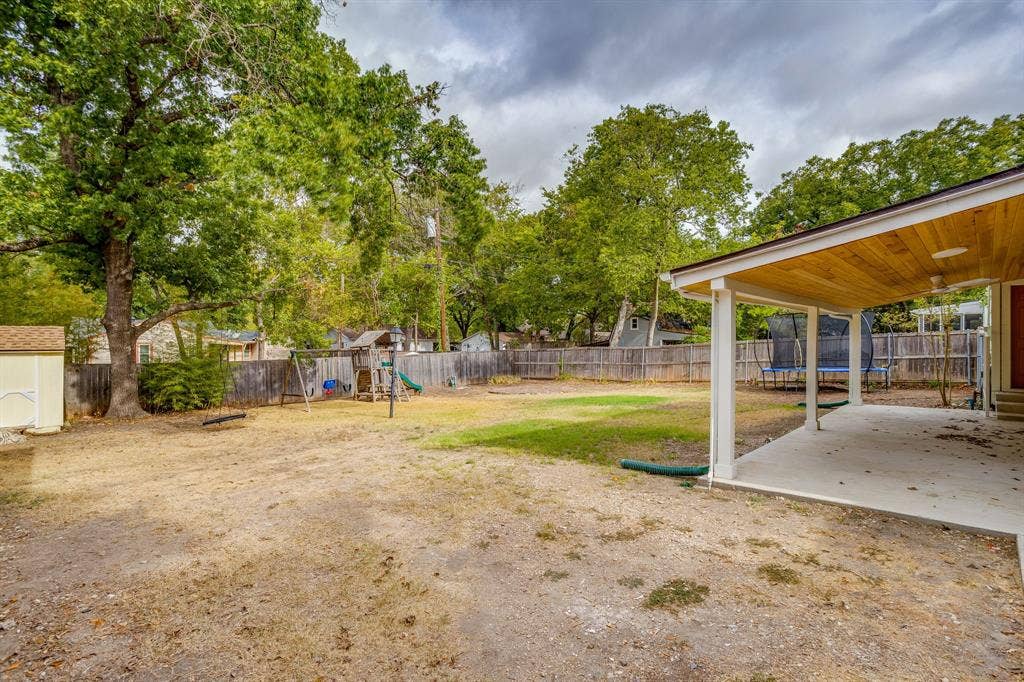 303 Harbin Avenue, Waxahachie, TX 75165