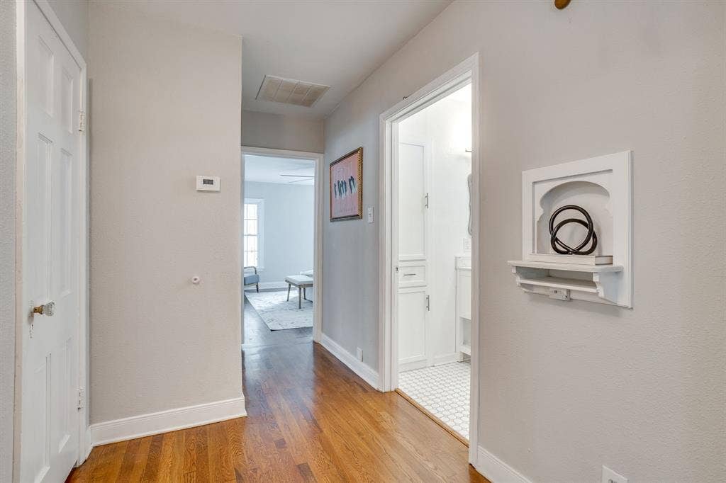 303 Harbin Avenue, Waxahachie, TX 75165