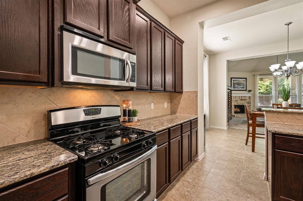 613 Ricochet Drive, Fort Worth, TX 76131 613 Ricochet Drive, Fort Worth, TX 76131