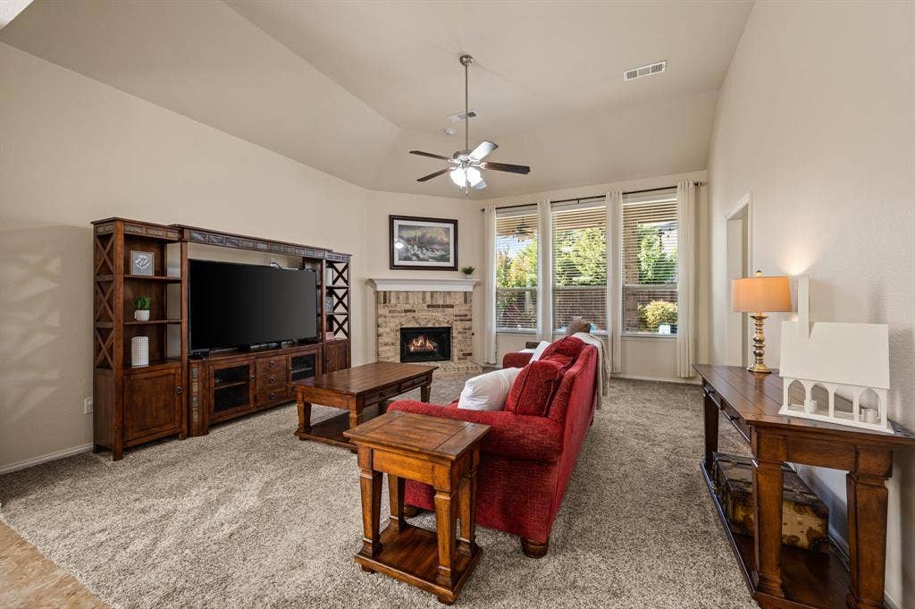 613 Ricochet Drive, Fort Worth, TX 76131 613 Ricochet Drive, Fort Worth, TX 76131