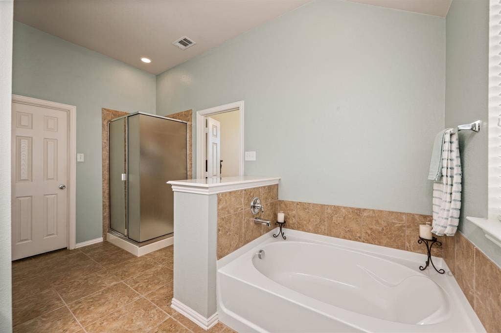 613 Ricochet Drive, Fort Worth, TX 76131 613 Ricochet Drive, Fort Worth, TX 76131