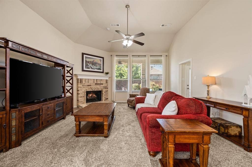 613 Ricochet Drive, Fort Worth, TX 76131 613 Ricochet Drive, Fort Worth, TX 76131