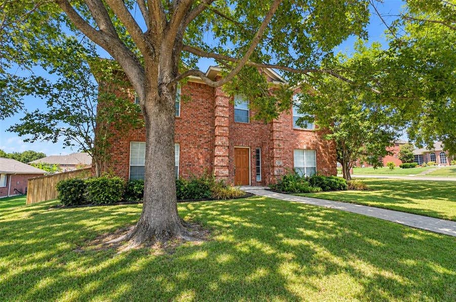 Property photo for 4205 Jasper Court, Rowlett, TX