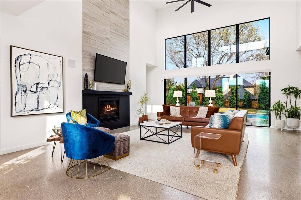 9360 Lakemont Drive, Dallas, TX 75220 9360 Lakemont Drive, Dallas, TX 75220