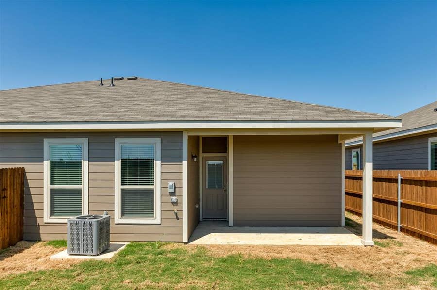 Property photo for 660 Harvest Moon Drive, Venus, TX