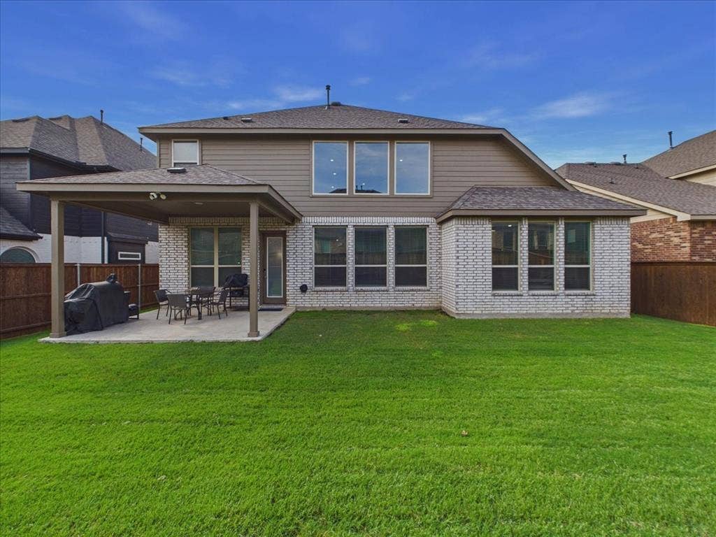 506 Westwood Way Drive, Haslet, TX 76052