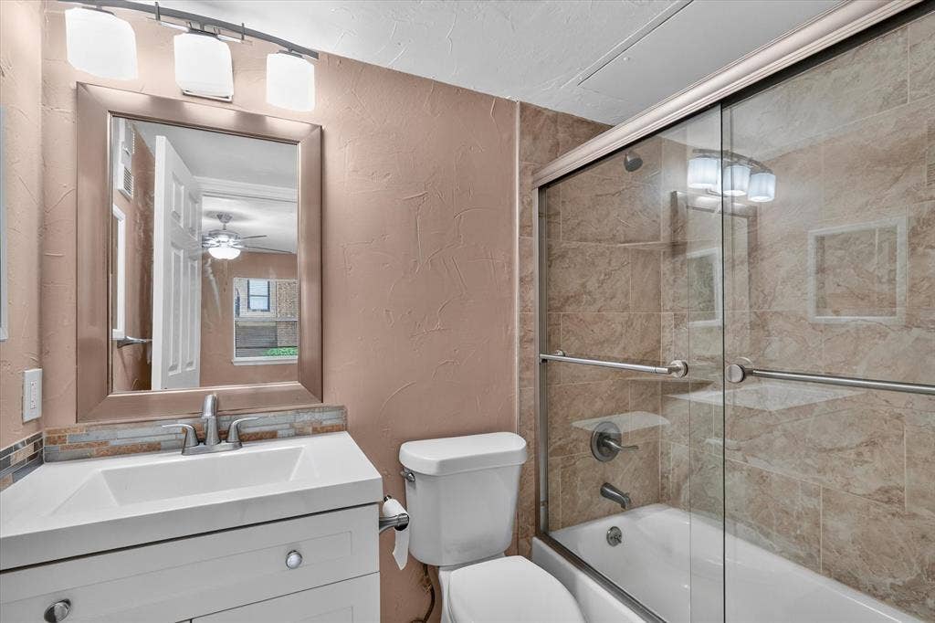 3022 Forest Lane, #204, Dallas, TX 75234 3022 Forest Lane, #204, Dallas, TX 75234
