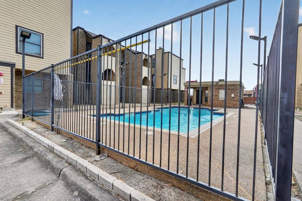 3022 Forest Lane, #204, Dallas, TX 75234 3022 Forest Lane, #204, Dallas, TX 75234