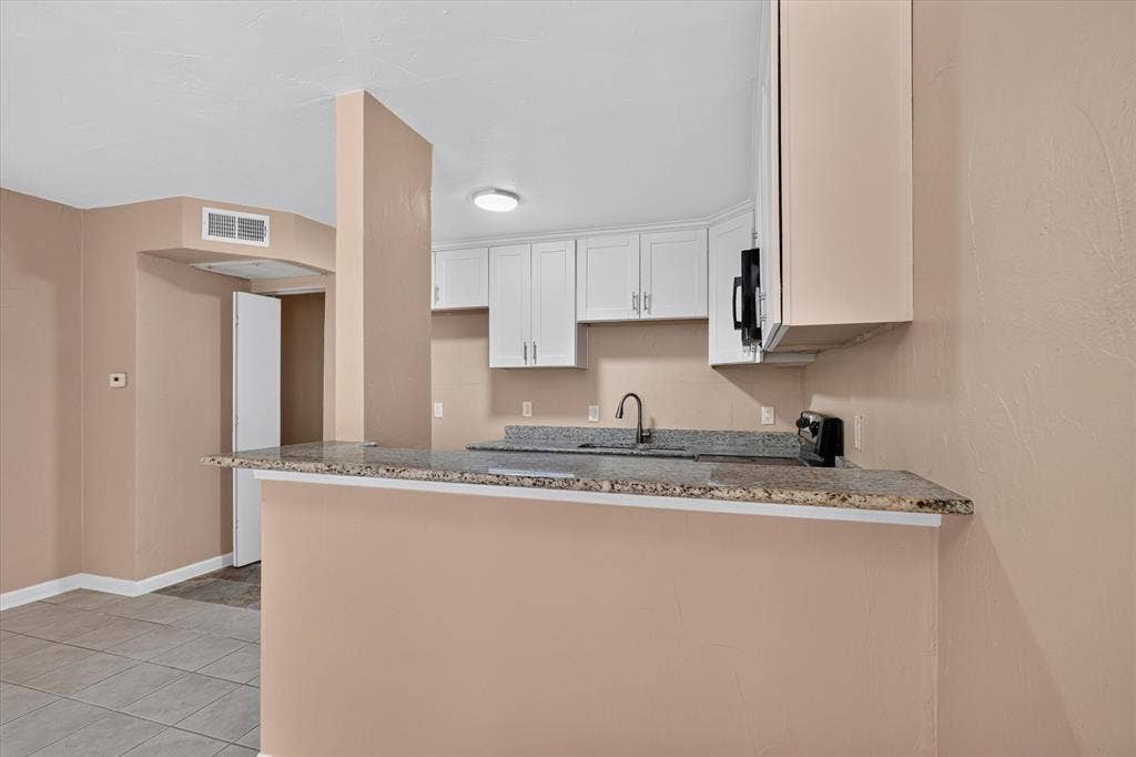 3022 Forest Lane, #204, Dallas, TX 75234 3022 Forest Lane, #204, Dallas, TX 75234
