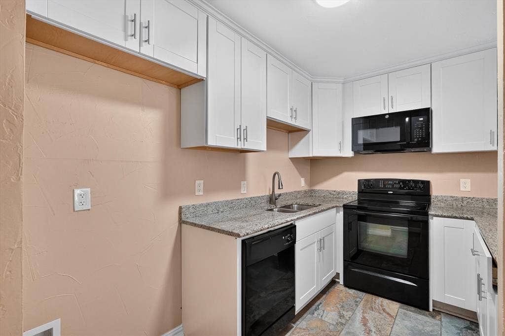 3022 Forest Lane, #204, Dallas, TX 75234 3022 Forest Lane, #204, Dallas, TX 75234