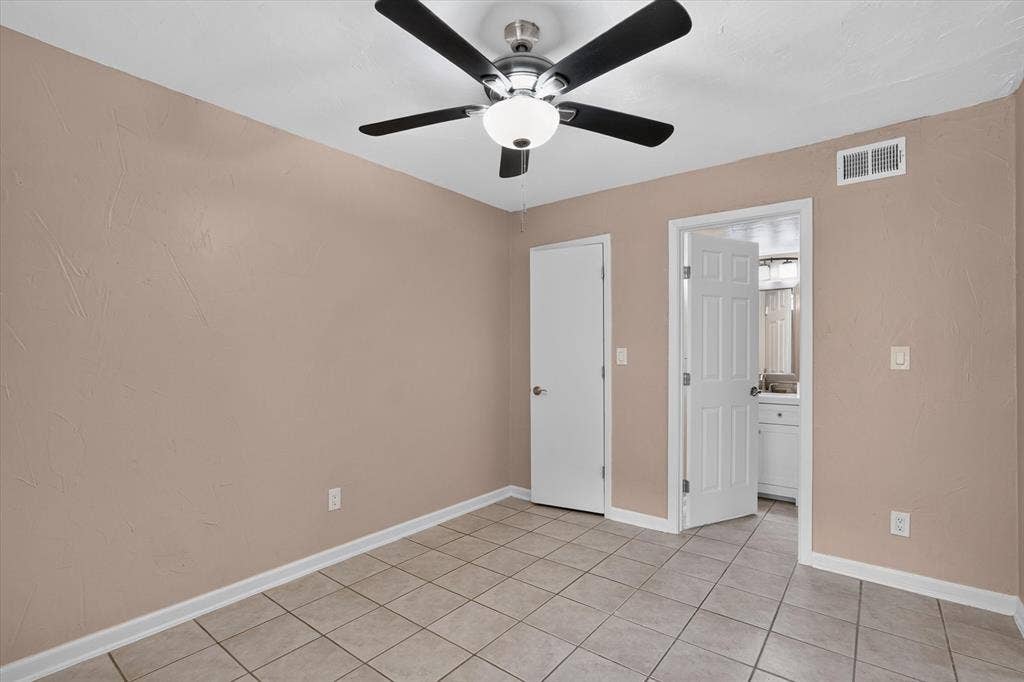3022 Forest Lane, #204, Dallas, TX 75234 3022 Forest Lane, #204, Dallas, TX 75234