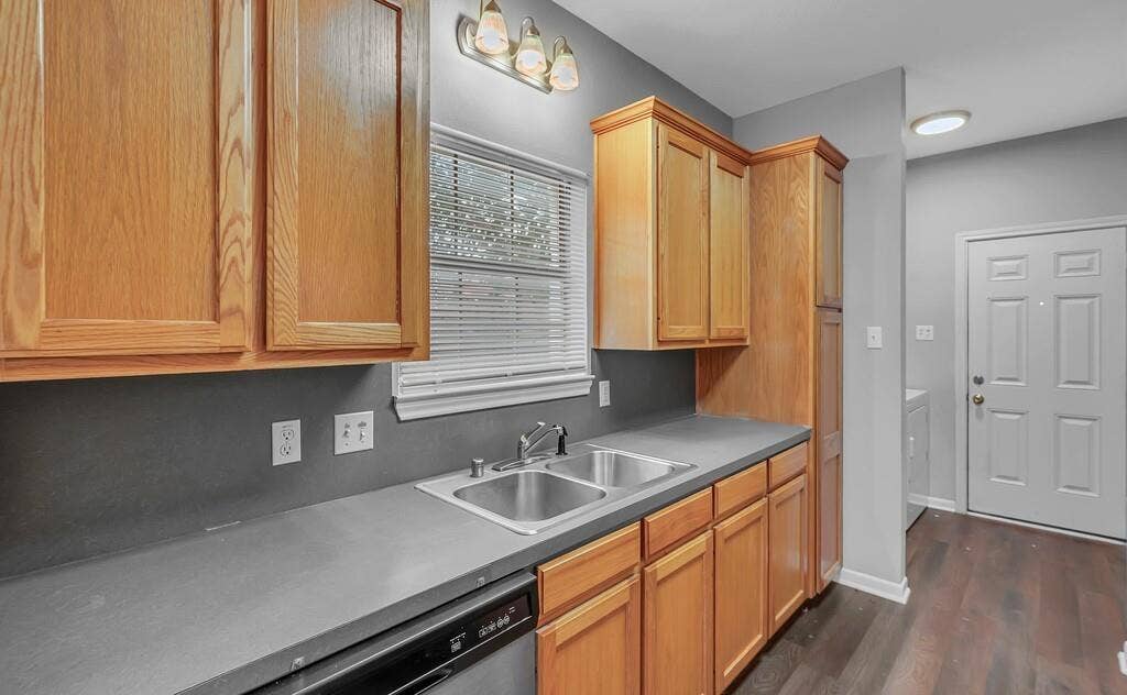1916 S 15th Street, #A & B, Waco, TX 76706 1916 S 15th Street, #A & B, Waco, TX 76706