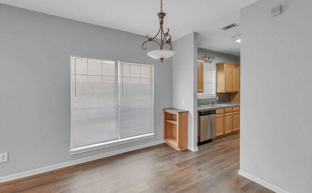 1916 S 15th Street, #A & B, Waco, TX 76706 1916 S 15th Street, #A & B, Waco, TX 76706