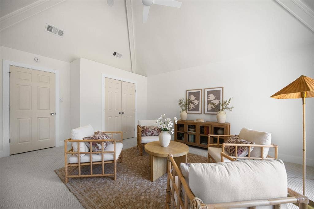 6505 Apple Valley Place, Plano, TX 75023 6505 Apple Valley Place, Plano, TX 75023