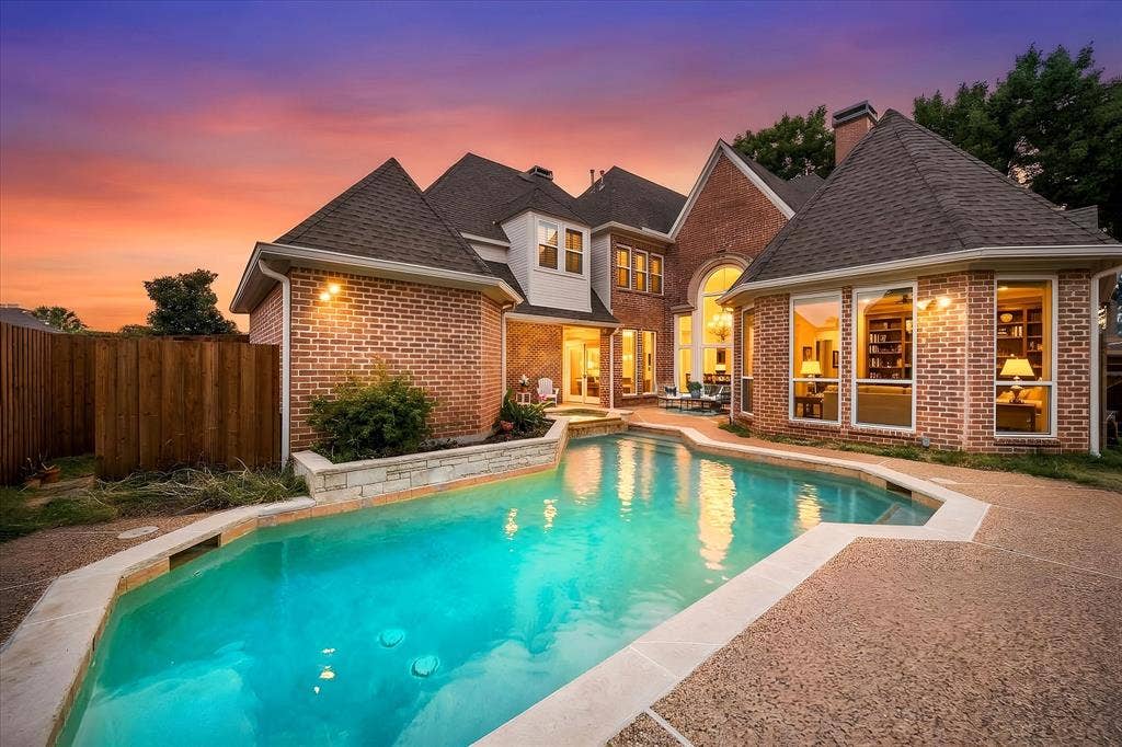 5024 Hummingbird Lane, Plano, TX 75093 5024 Hummingbird Lane, Plano, TX 75093