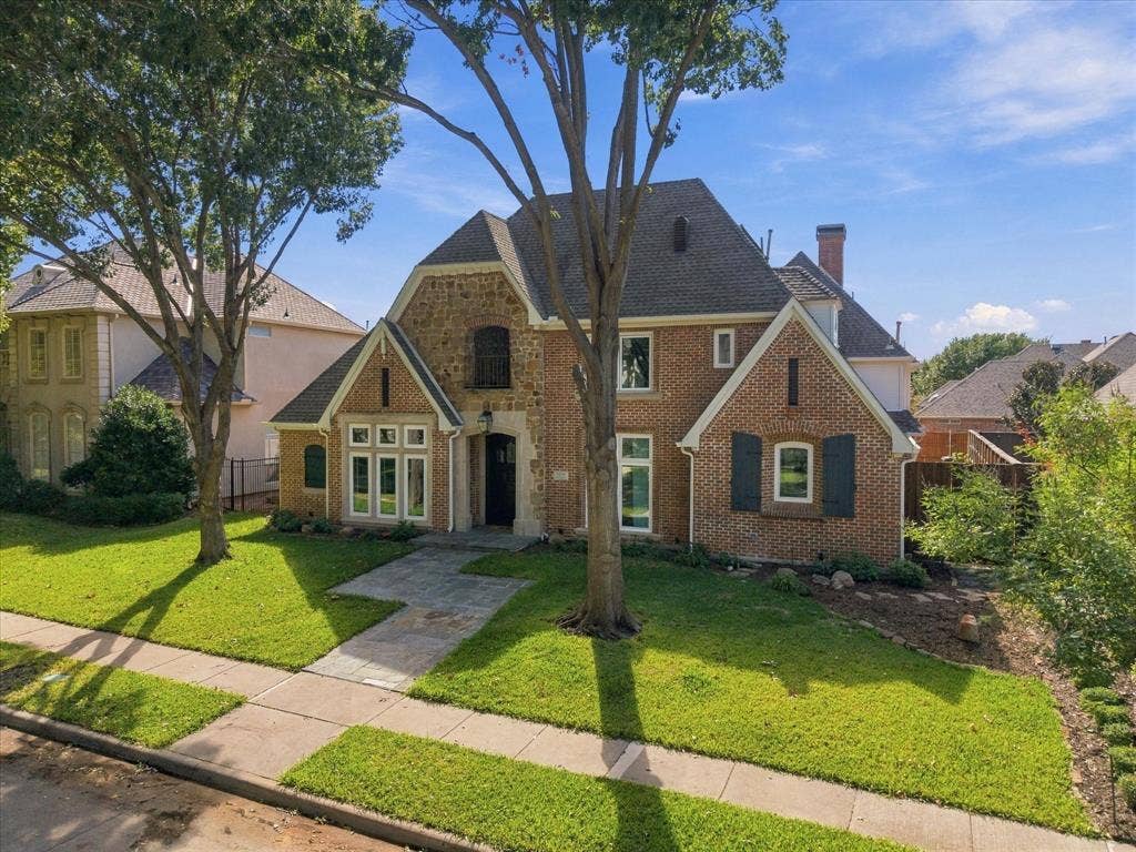 5024 Hummingbird Lane, Plano, TX 75093 5024 Hummingbird Lane, Plano, TX 75093
