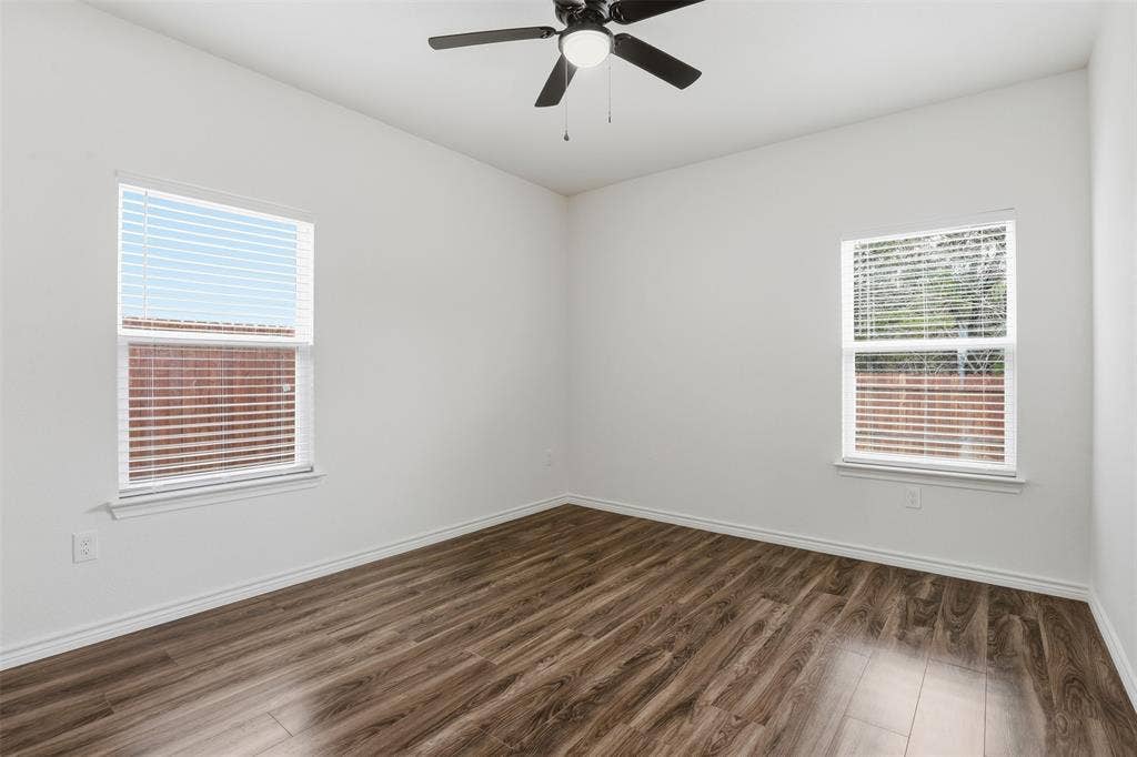 5718 Barkridge Drive, Granbury, TX 76048 2nd Bedroom with plenty of window light
