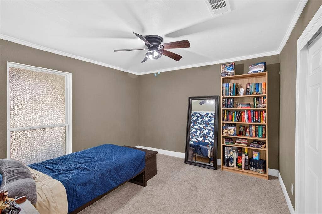2715 Barrington Place, Arlington, TX 76014 4th Bedroom