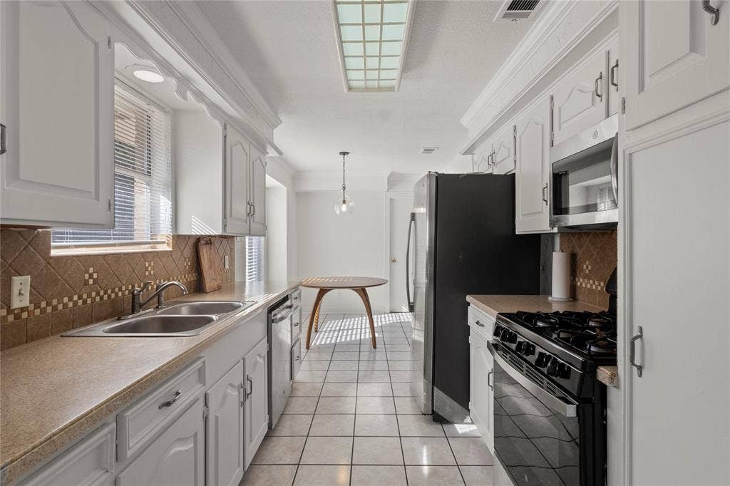 607 Parkwood Circle, Duncanville, TX 75116 607 Parkwood Circle, Duncanville, TX 75116