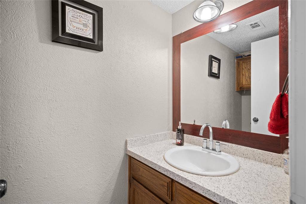 139 Graystone Place, Duncanville, TX 75137 139 Graystone Place, Duncanville, TX 75137