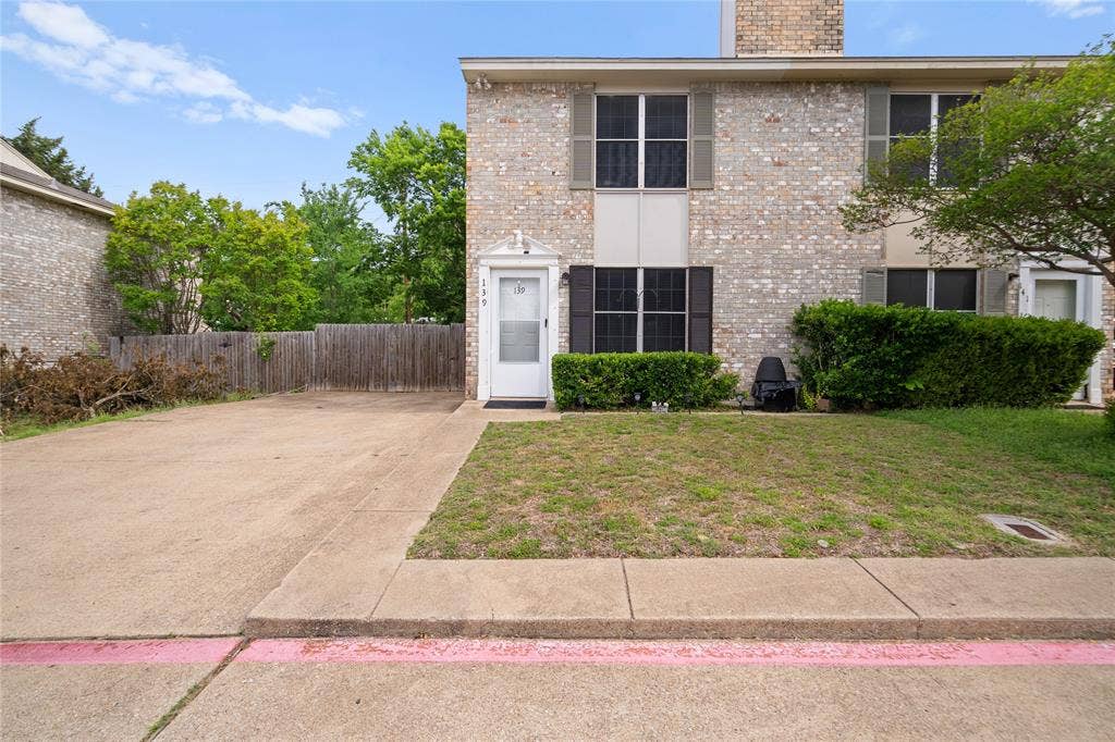 139 Graystone Place, Duncanville, TX 75137 139 Graystone Place, Duncanville, TX 75137