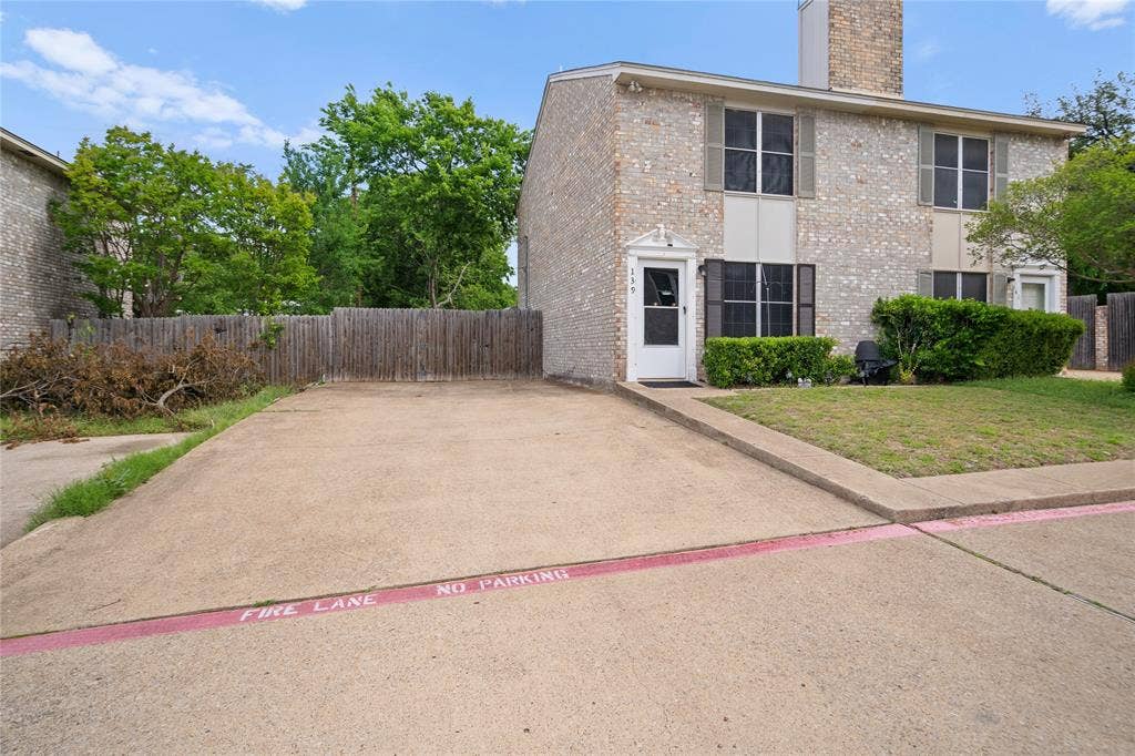 139 Graystone Place, Duncanville, TX 75137 139 Graystone Place, Duncanville, TX 75137