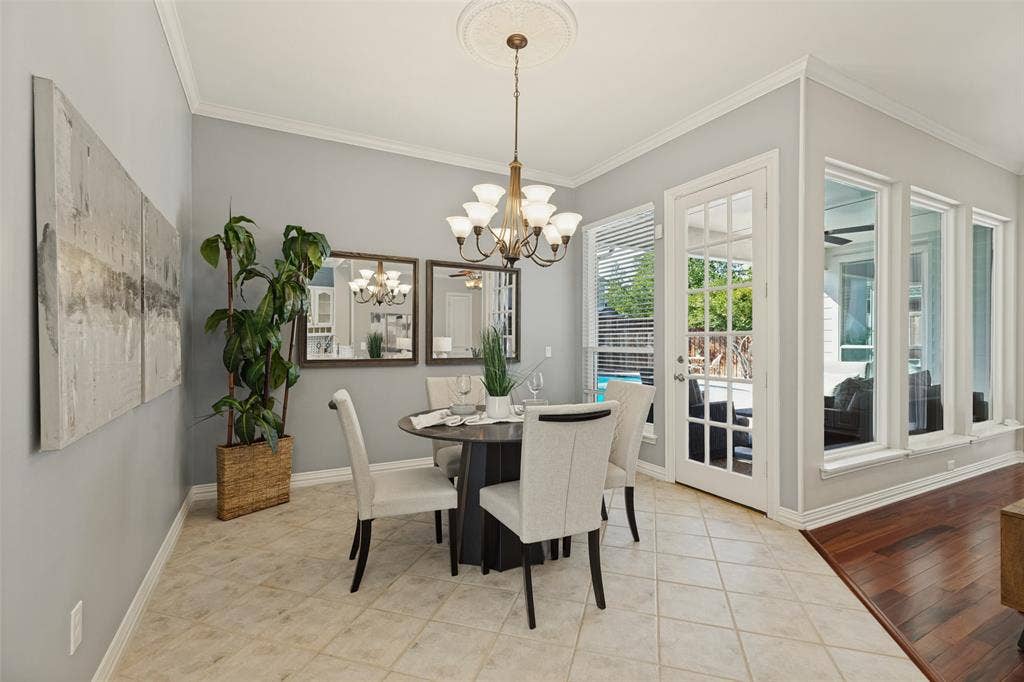 5976 Tipperary Drive, Plano, TX 75093 Breakfast room
