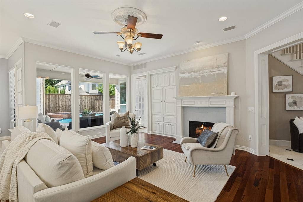 5976 Tipperary Drive, Plano, TX 75093 5976 Tipperary Drive, Plano, TX 75093