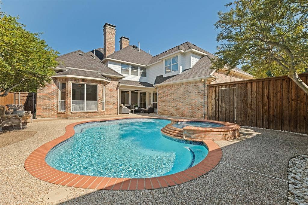 5976 Tipperary Drive, Plano, TX 75093 5976 Tipperary Drive, Plano, TX 75093