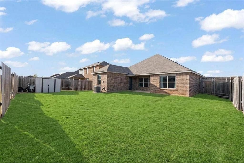 1529 Millennium Drive, Crowley, TX 76036 1529 Millennium Drive, Crowley, TX 76036