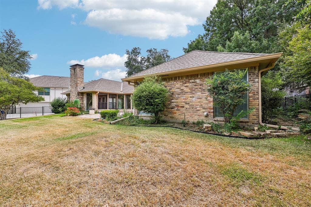 1717 Edgewater Drive, Plano, TX 75075