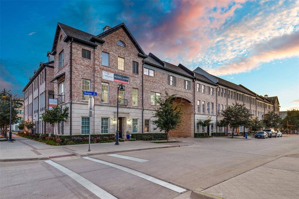 4120 Runyon Road, Addison, TX 75001 4120 Runyon Road, Addison, TX 75001