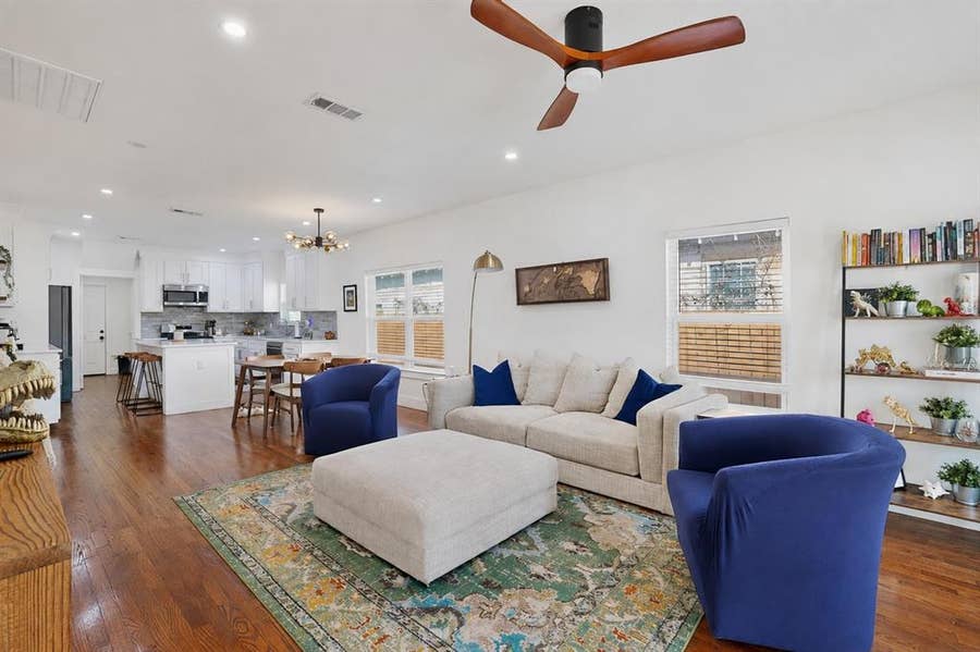 Property photo for 5911 E Grand Avenue, Dallas, TX
