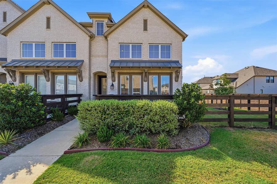 Property photo for 1110 Morgan Drive, Sherman, TX