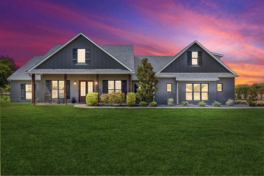 Property photo for 8201 Cutter Corral Court, Fort Worth, TX